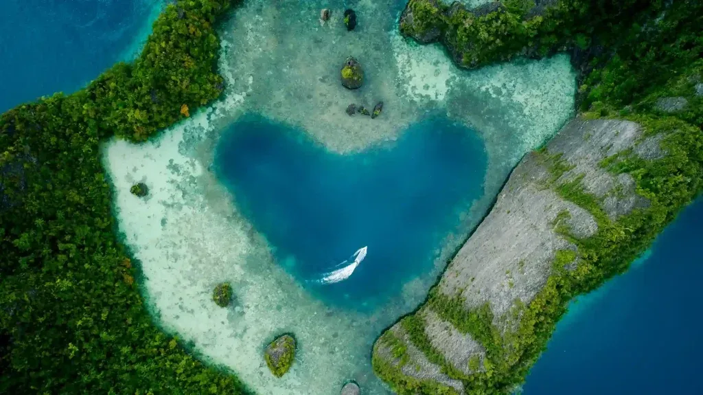 Dafalen Hills, Misool, remote southern Raja Ampat