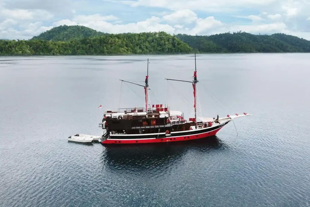 La Galigo | Raja Ampat Bali