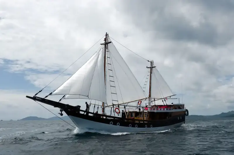 Akomo Isseki, Raja Ampat