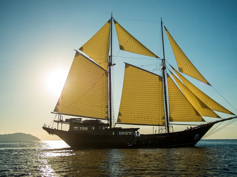 Amandira — private charter yacht, exterior