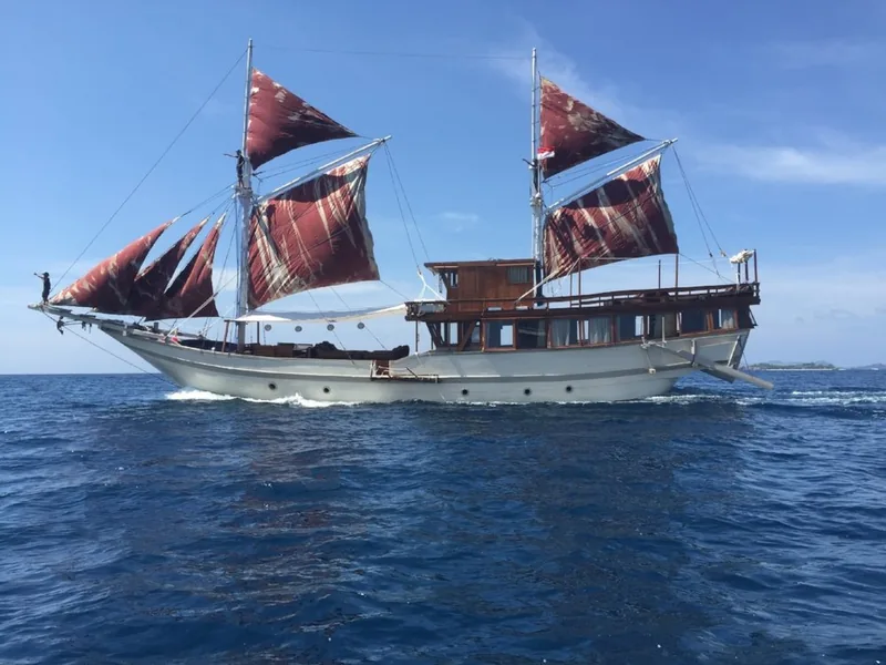 Nyaman — private charter yacht, exterior